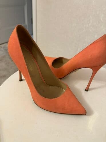 Tuflilər, Ölçü: 37, rəng - Narıncı, İşlənmiş lalafo.az -da Tuflilər, Ölçü: 37, rəng - Narıncı, İşlənmiş