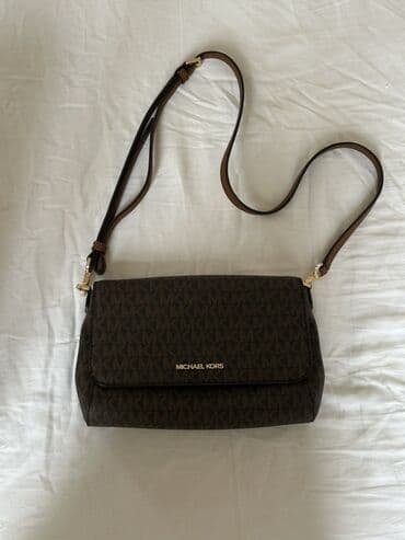 Çiyin çantası, Michael Kors lalafo.az -da Çiyin çantası, Michael Kors