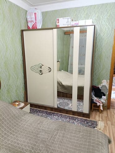 Kupe, 2 qapılı Düz dolab, Qarderob, paltar dolabı lalafo.az -da Kupe, 2 qapılı Düz dolab, Qarderob, paltar dolabı