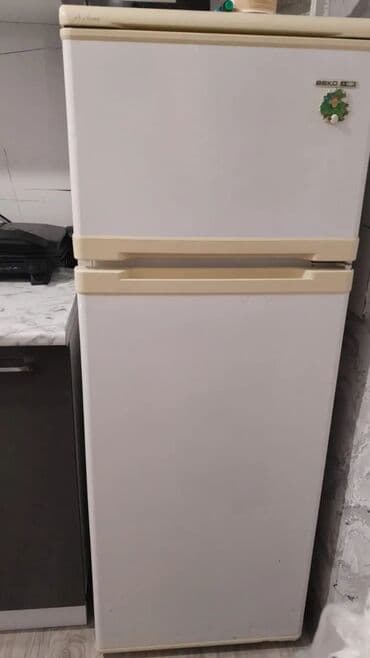 Soyuducu Beko 140 azn evden satis işlekdir yaxşı soyudur heç bir lalafo.az -da Soyuducu Beko 140 azn evden satis işlekdir yaxşı soyudur heç bir