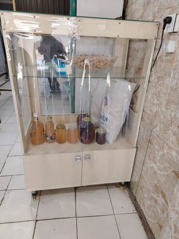 Şüşəli dolab vitrini lalafo.az -da Şüşəli dolab vitrini