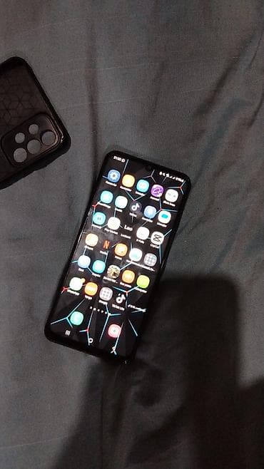 Samsung Galaxy A32, 128 GB, rəng - Qara, İki sim kartlı lalafo.az -da Samsung Galaxy A32, 128 GB, rəng - Qara, İki sim kartlı