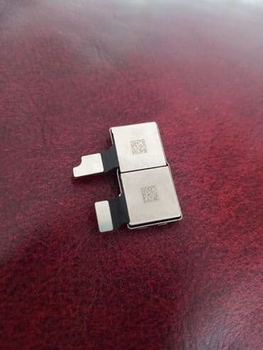 IPhone Xs Max modeli ucun arxa goruntu kamerasi,fokusun birinde cuzi lalafo.az -da IPhone Xs Max modeli ucun arxa goruntu kamerasi,fokusun birinde cuzi