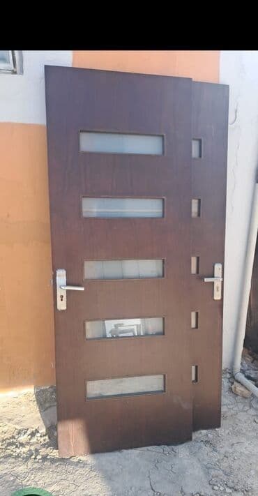İşlənmiş Otaq qapısı Çərçivə ilə, Zəmanətsiz, Ünvandan götürmə lalafo.az -da İşlənmiş Otaq qapısı Çərçivə ilə, Zəmanətsiz, Ünvandan götürmə