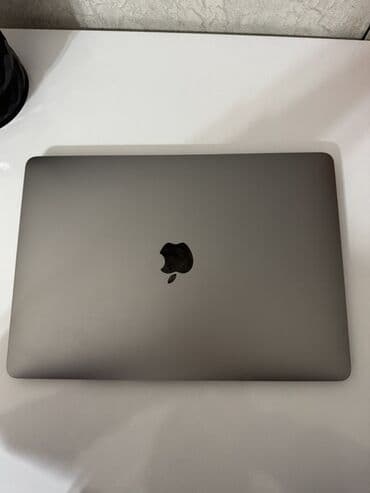 Apple MacBook, 13.3 ", Apple M1, 256 GB lalafo.az -da Apple MacBook, 13.3 ", Apple M1, 256 GB