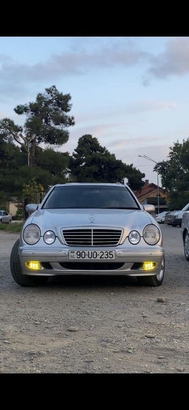 Mercedes-Benz E 320: 3.2 l | 2000 il Sedan lalafo.az -da Mercedes-Benz E 320: 3.2 l | 2000 il Sedan