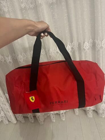 Сумка дорожная ( для спорта) Ferrari. Оригинал. Новая. Размер 51см lalafo.az -da Сумка дорожная ( для спорта) Ferrari. Оригинал. Новая. Размер 51см