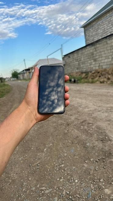IPhone 11, Qara lalafo.az -da IPhone 11, Qara