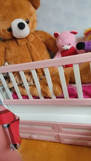 Qız üçün, İşlənmiş, Beşik, Dəstsiz, Matras ilə, Yellənmə mexanizmsiz lalafo.az -da Qız üçün, İşlənmiş, Beşik, Dəstsiz, Matras ilə, Yellənmə mexanizmsiz