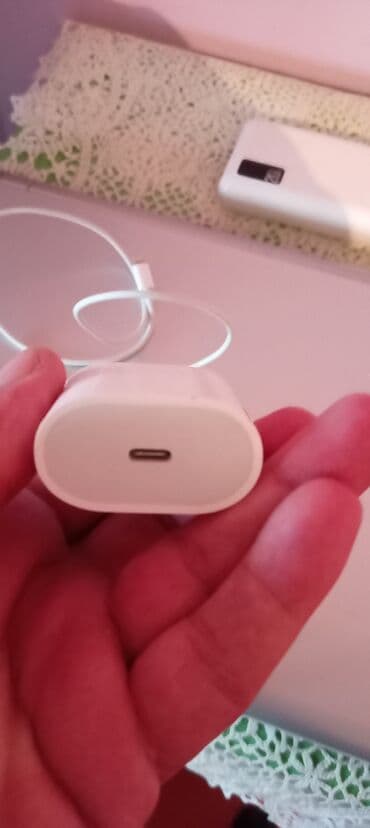 Simsiz şarj cihazı Apple, > 20 Vt, İşlənmiş lalafo.az -da Simsiz şarj cihazı Apple, > 20 Vt, İşlənmiş
