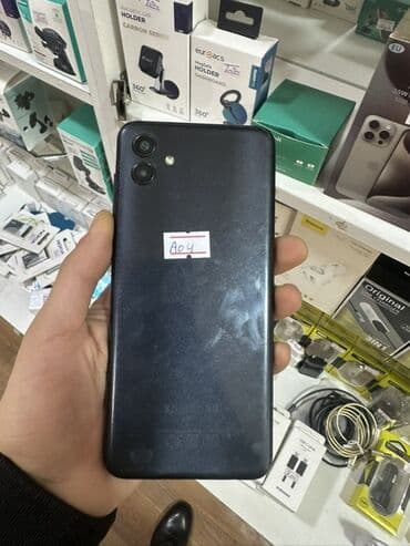 Samsung Galaxy A04, 64 GB, rəng - Qara, İki sim kartlı lalafo.az -da Samsung Galaxy A04, 64 GB, rəng - Qara, İki sim kartlı
