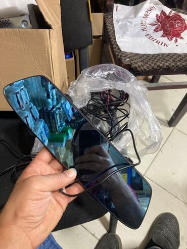 Avtomobil üçün arxa güzgüyə taxılan monitor/kamera sistemi - Geniş lalafo.az -da Avtomobil üçün arxa güzgüyə taxılan monitor/kamera sistemi - Geniş