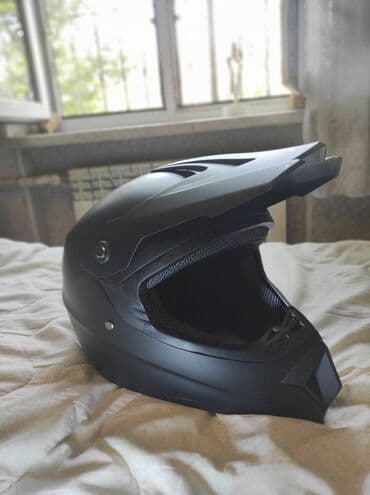 Dəbilqə, ideal vəziyyətdədir, 90 alınıb 70 satıram lalafo.az -da Dəbilqə, ideal vəziyyətdədir, 90 alınıb 70 satıram