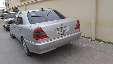 Mercedes-Benz C-Sinfi (W202) sedan - Ban növü: sedan, 4 qapı - Rəng lalafo.az -da Mercedes-Benz C-Sinfi (W202) sedan - Ban növü: sedan, 4 qapı - Rəng