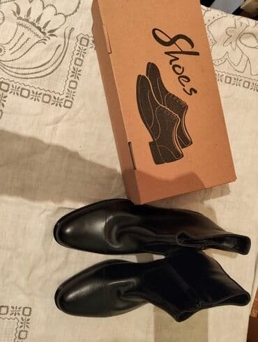 Təzə Ayaqqabı. Türkiyə istehsalıdir. 42 ölçüdə. Keyfiyyətli Maldir lalafo.az -da Təzə Ayaqqabı. Türkiyə istehsalıdir. 42 ölçüdə. Keyfiyyətli Maldir