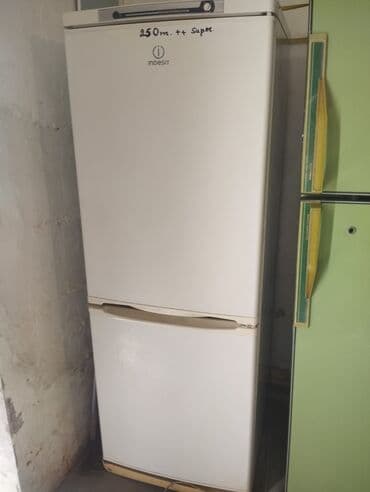 Маслобойки: Б/у 2 двери Indesit Холодильник Продажа, цвет - Белый at lalafo.az — 8 Маслобойки: Б/у 2 двери Indesit Холодильник Продажа, цвет - Белый — 8