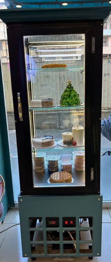 Təcili Vitrin Soyuducu satılır ideal vəzyətdə Dəyəri 2100manatdı lalafo.az -da Təcili Vitrin Soyuducu satılır ideal vəzyətdə Dəyəri 2100manatdı