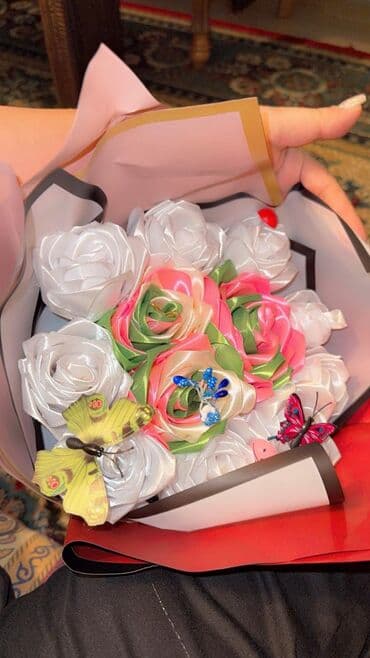 Əl işləri münasib qiymətə hər çeşid var hər gülə göre qiymət deyişə lalafo.az -da Əl işləri münasib qiymətə hər çeşid var hər gülə göre qiymət deyişə