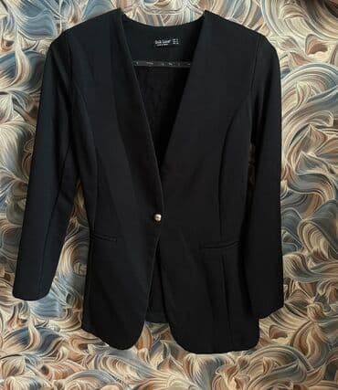 Pencək, yaxşı vəziyyətdə. S razmer (material strec) lalafo.az -da Pencək, yaxşı vəziyyətdə. S razmer (material strec)