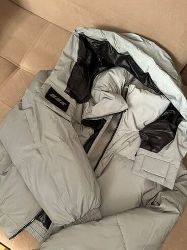 Puxovik kurtka, Bershka, M lalafo.az -da Puxovik kurtka, Bershka, M