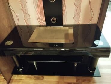 Düz TV altlığı, Polkalı, Şüşəli lalafo.az -da Düz TV altlığı, Polkalı, Şüşəli