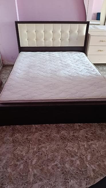 NigTaxt satilir 150azn. Baza yoxdur. Matras ela veziyyetdedir. Unvan lalafo.az -da NigTaxt satilir 150azn. Baza yoxdur. Matras ela veziyyetdedir. Unvan