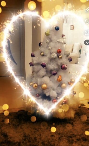 Ağ rəngli süni şam ağacı – tam bəzədilmiş. Xüsusiyyətlər: - Rəng: qar lalafo.az -da Ağ rəngli süni şam ağacı – tam bəzədilmiş. Xüsusiyyətlər: - Rəng: qar