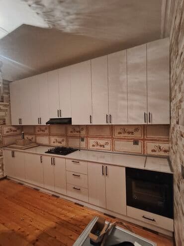 Кухонный гарнитур на заказ, Самозакрывающие петли, Ламинат блестящий, Нет кредита, Бесплатная доставка at lalafo.az Кухонный гарнитур на заказ, Самозакрывающие петли, Ламинат блестящий, Нет кредита, Бесплатная доставка