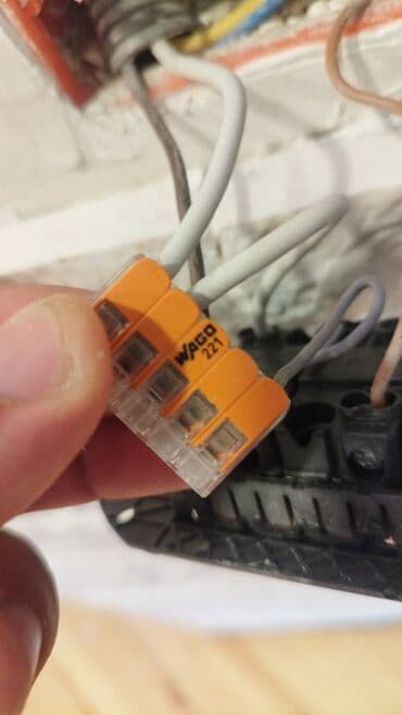 Məhsul: WAGO 221 seriyası sürətli qoşucu klemmalar Təsvir: - Orijinal lalafo.az -da Məhsul: WAGO 221 seriyası sürətli qoşucu klemmalar Təsvir: - Orijinal