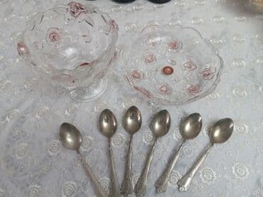 Tort və şiriniyyat qabı, rəng - Çəhrayı, Şüşə lalafo.az -da Tort və şiriniyyat qabı, rəng - Çəhrayı, Şüşə