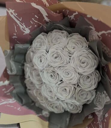 Buket güllər. Münasib qiymətli lalafo.az -da Buket güllər. Münasib qiymətli