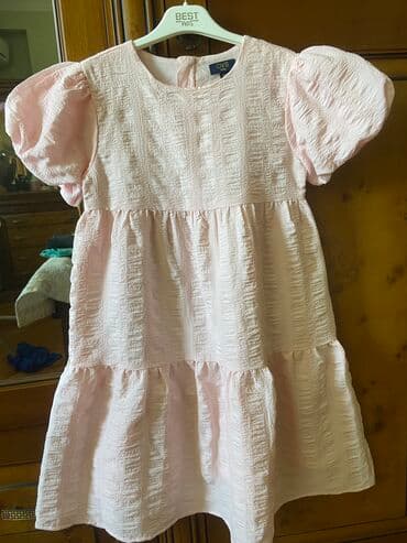 9-10 yaş Ovs firması geyinilmeyib tezedi 30 azn son qiymetdi, rengi lalafo.az -da 9-10 yaş Ovs firması geyinilmeyib tezedi 30 azn son qiymetdi, rengi