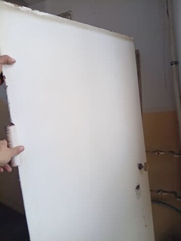 Demir qapı ağırdı qalındı çöle açılır sağa açılır qalın stenka lalafo.az -da Demir qapı ağırdı qalındı çöle açılır sağa açılır qalın stenka