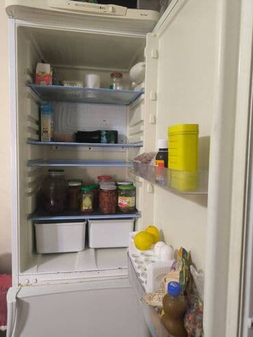 Soyuducu ideal vəziyyətdədir,səssiz və buzlatmayan modeldir .ENDIRIM lalafo.az -da Soyuducu ideal vəziyyətdədir,səssiz və buzlatmayan modeldir .ENDIRIM