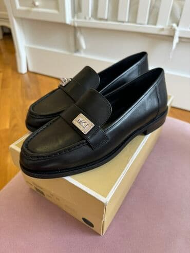 Yenidir, geyinilmeyib, 37 olchu, temiz deri Məlumat: - Brend: Michael lalafo.az -da Yenidir, geyinilmeyib, 37 olchu, temiz deri Məlumat: - Brend: Michael