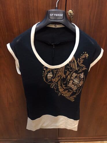 Roccobarocco yeni razmer S-M,etiketkasi da ustunde lalafo.az -da Roccobarocco yeni razmer S-M,etiketkasi da ustunde