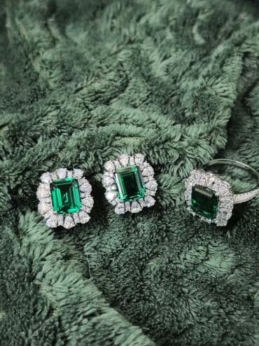 Dəstə daxildir: Üzük, Sırğa, Gümüş, 925 Əyar lalafo.az -da Dəstə daxildir: Üzük, Sırğa, Gümüş, 925 Əyar