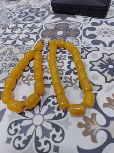 Ikisi biryerdə satılır1i 5manat lalafo.az -da Ikisi biryerdə satılır1i 5manat