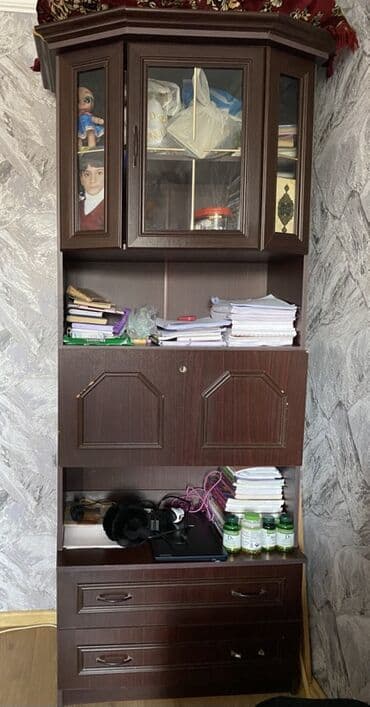 İşlənmiş, Kitab rəfi, Corner shelf lalafo.az -da İşlənmiş, Kitab rəfi, Corner shelf