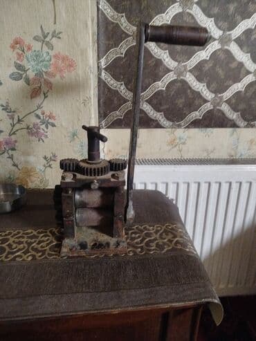 пресс чоп сатам: Mexanik əl ilə işləyən valslı pres/laminator - Material: tam metal at lalafo.az — 2 пресс чоп сатам: Mexanik əl ilə işləyən valslı pres/laminator - Material: tam metal — 2