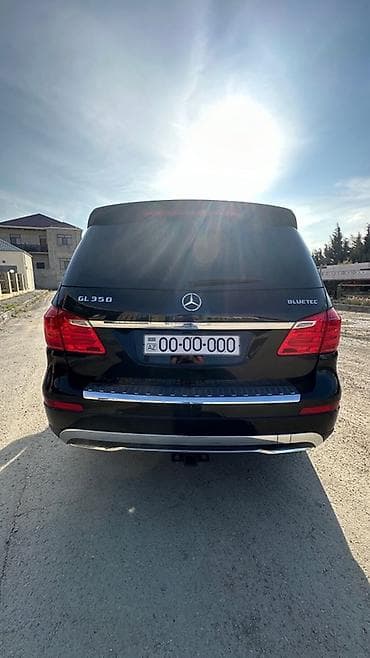 Mercedes-Benz GL-Class: 3 l | 2015 il Ofrouder/SUV lalafo.az -da Mercedes-Benz GL-Class: 3 l | 2015 il Ofrouder/SUV