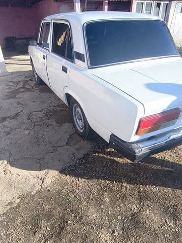 VAZ 2105ağ rəng - Kuzov: sedan, klassik “07” dizaynı - Rəng: ağ, xrom lalafo.az -da VAZ 2105ağ rəng - Kuzov: sedan, klassik “07” dizaynı - Rəng: ağ, xrom