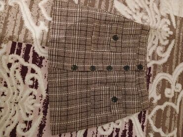 Qadın üçün qısa ətək – klassik “göyərçin dişi” (houndstooth) naxışlı lalafo.az -da Qadın üçün qısa ətək – klassik “göyərçin dişi” (houndstooth) naxışlı