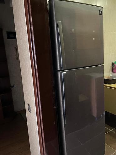 İşlənmiş 2 qapılı Sharp Soyuducu Satılır lalafo.az -da İşlənmiş 2 qapılı Sharp Soyuducu Satılır