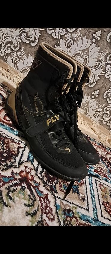 Idman ayakabsi ingiltərədən alnib 450m alnib bilen bilir markasni - lalafo.az -da Idman ayakabsi ingiltərədən alnib 450m alnib bilen bilir markasni -