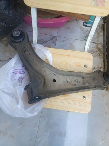 Troslar, rıçaqlar: Mercedes-Benz 638, 1999 il, Orijinal lalafo.az -da — 1 Troslar, rıçaqlar: Mercedes-Benz 638, 1999 il, Orijinal — 1