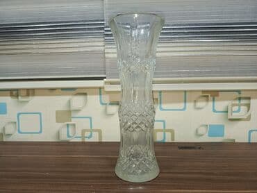 Bir vaza, Xrustal lalafo.az -da Bir vaza, Xrustal