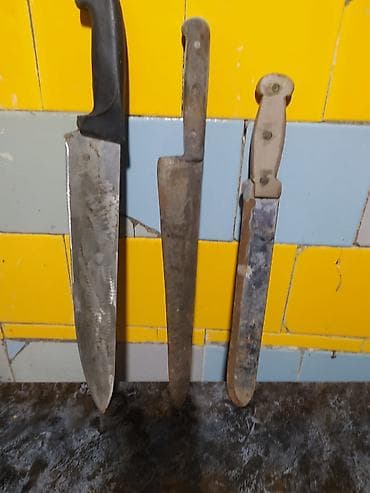 Mətbəx bıçaqları dəsti – 3 ədəd - 1 ədəd iri aşpaz bıçağı: geniş və lalafo.az -da Mətbəx bıçaqları dəsti – 3 ədəd - 1 ədəd iri aşpaz bıçağı: geniş və