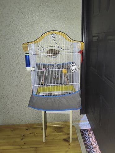 Quş qəfəsi dəsti - Material: metal barmaqlıqlar, plastik altlıq və lalafo.az -da Quş qəfəsi dəsti - Material: metal barmaqlıqlar, plastik altlıq və