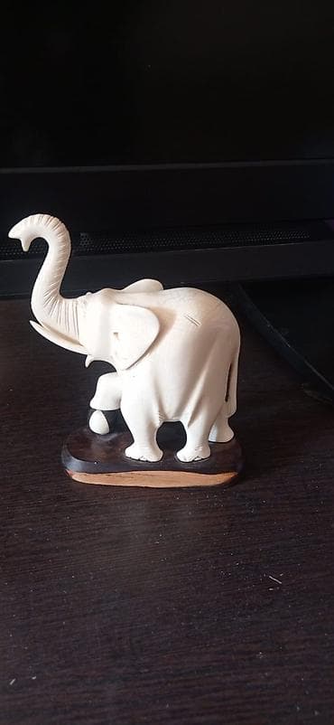 Heykəlciklər lalafo.az -da Heykəlciklər